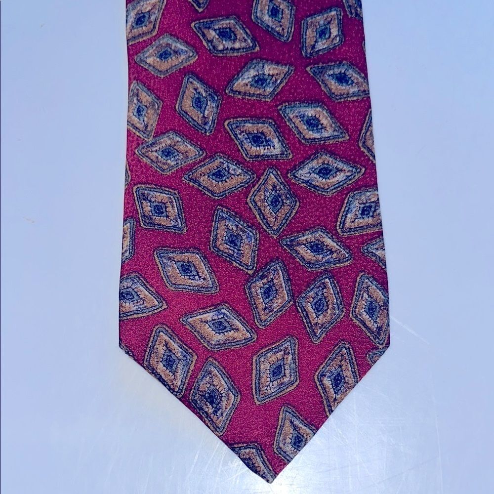 Vintage 80s/90s Ferrell Reed for‎ Abraham’s maroon diamond print silk tie